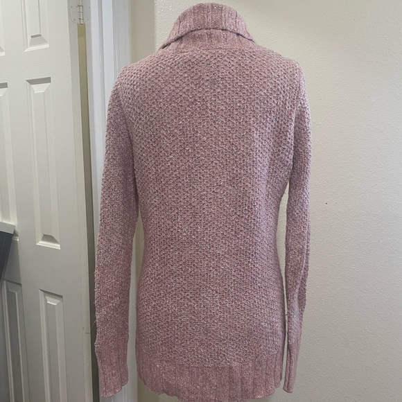 Pink cozy sweater 💗✨ - Picture 7 of 7